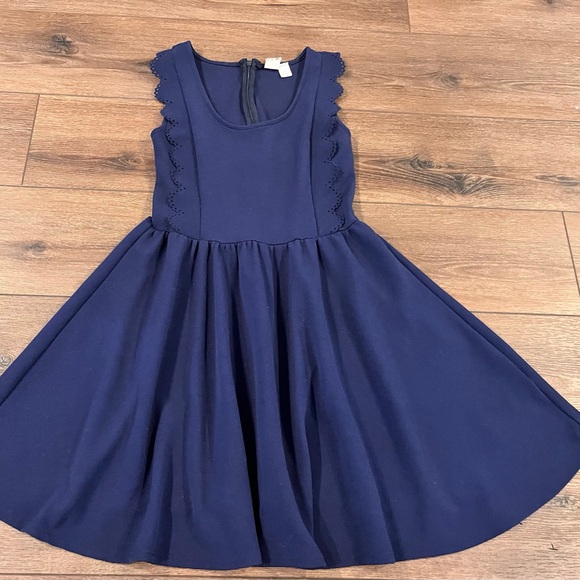 ANTHROPOLOGIE Navy Scalloped A-Line Dress Size Small - Picture 2 of 9